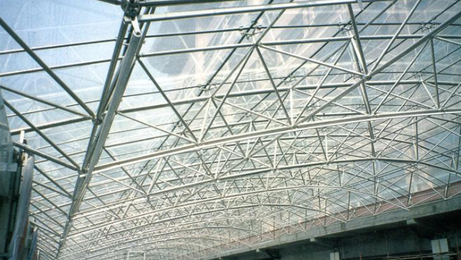 大连网架公司的黑色压型钢板的吊装步履有哪些